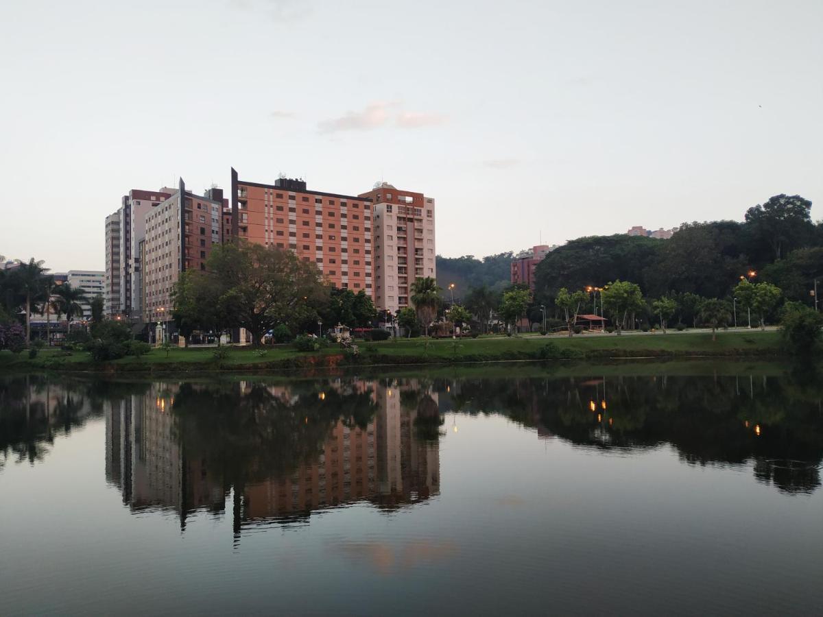 Apartamento Quarto E Sala Em Frente Ufv Com Wi-Fi E Garagem Вісоза Екстер'єр фото